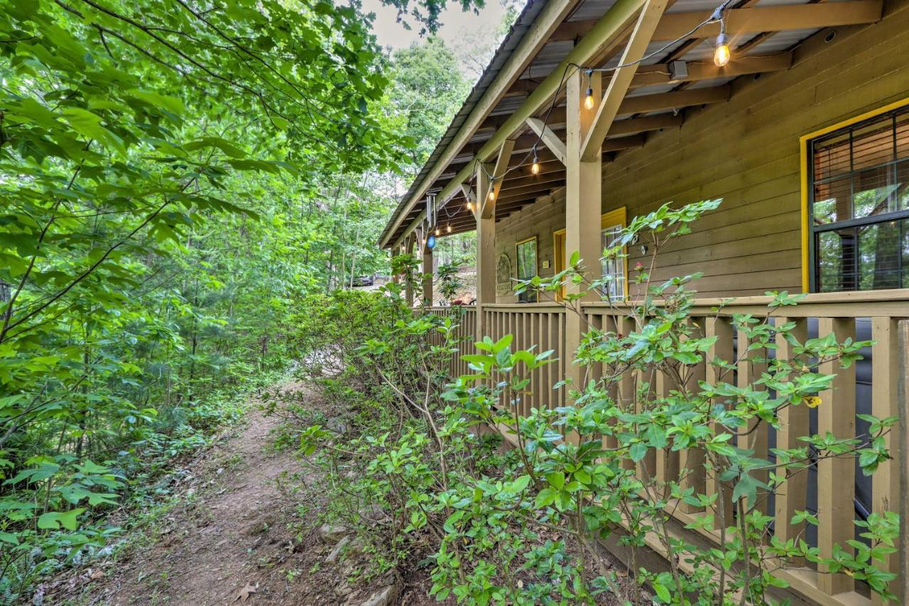 Bumblebee Cottage Murphy Retreat With Hot Tub Salem Exterior photo